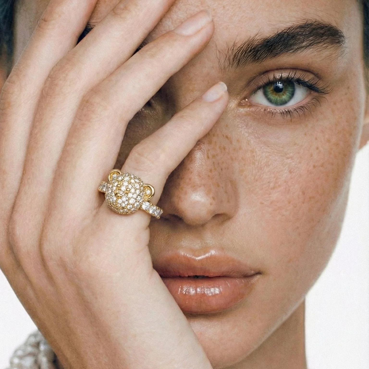 Bare Hug - Ring, Diamonds, Paved - Image 4