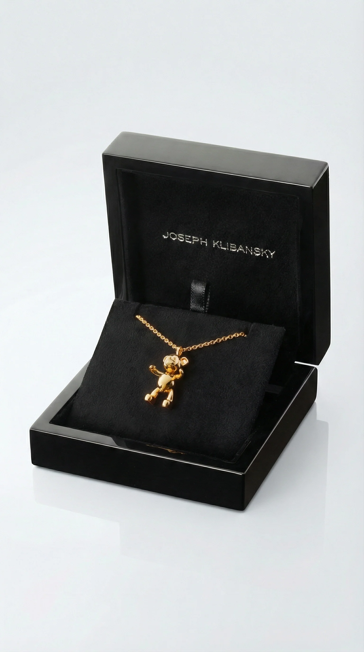 Bare Hug Necklace - Rose Gold, small (25 mm) - Image 9