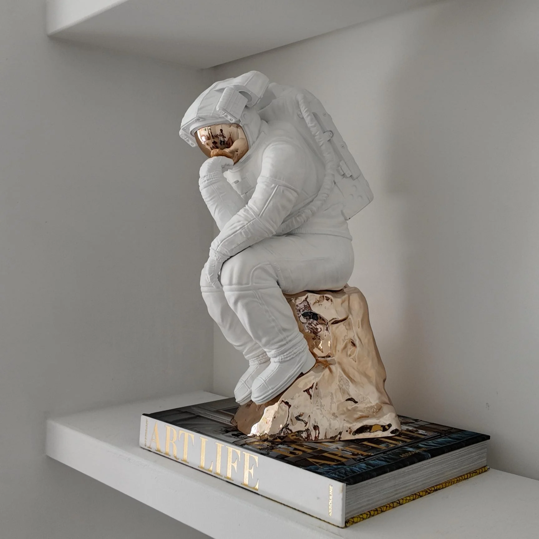 The Thinker - Collectable - Image 5