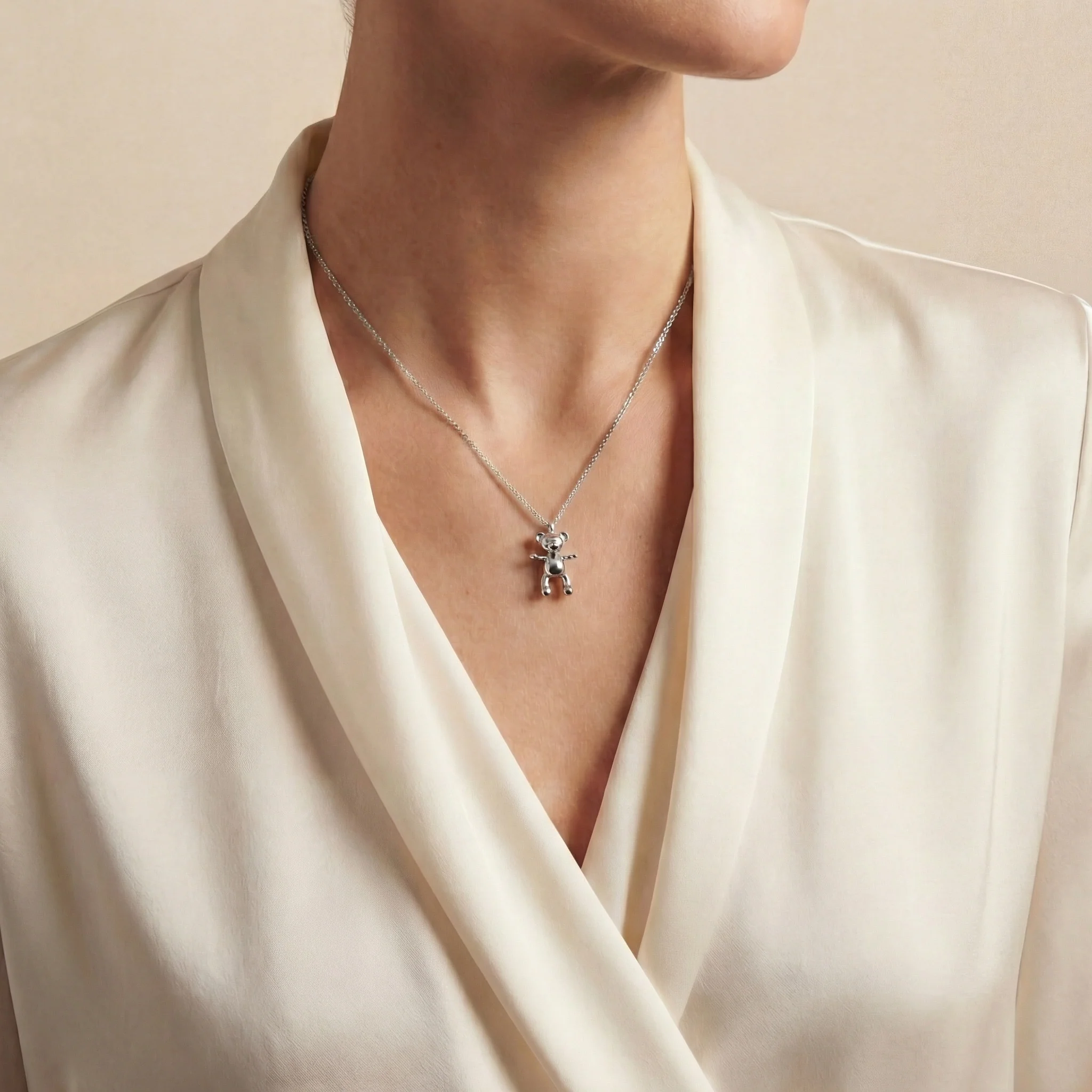 Bare Hug Necklace - White Gold, small (25 mm) - Image 6